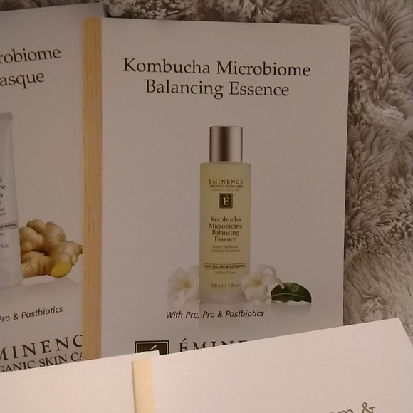 Eminence Organics Sample Pack - Picture 4 of 7